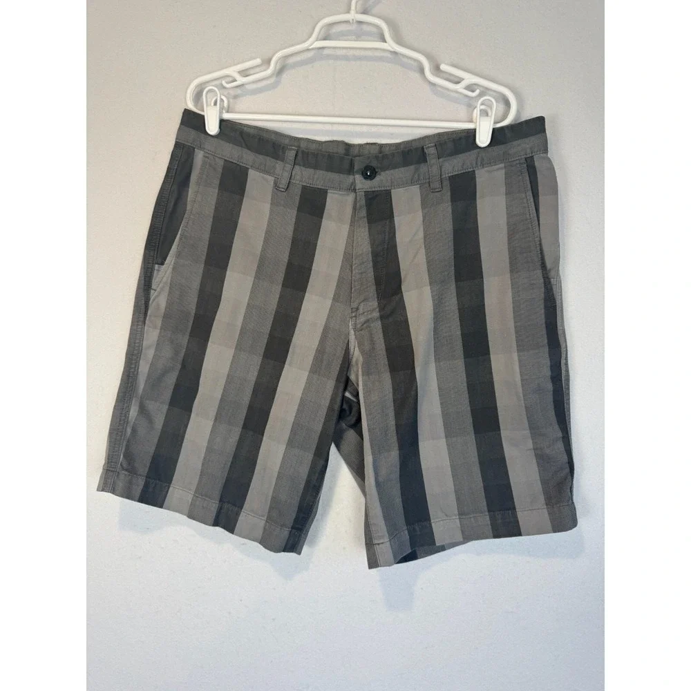 The North Face Grey‎ Plaid Striped Shorts Mens Size 36 Outdoors Hiking TNF